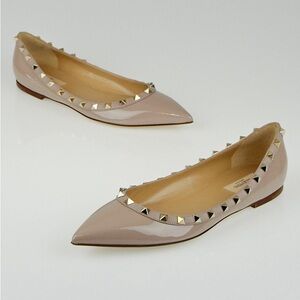 Valentino Nude Patent Leather Rock Stud flats sz 38